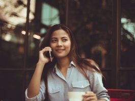 how to pass a call center phone interview