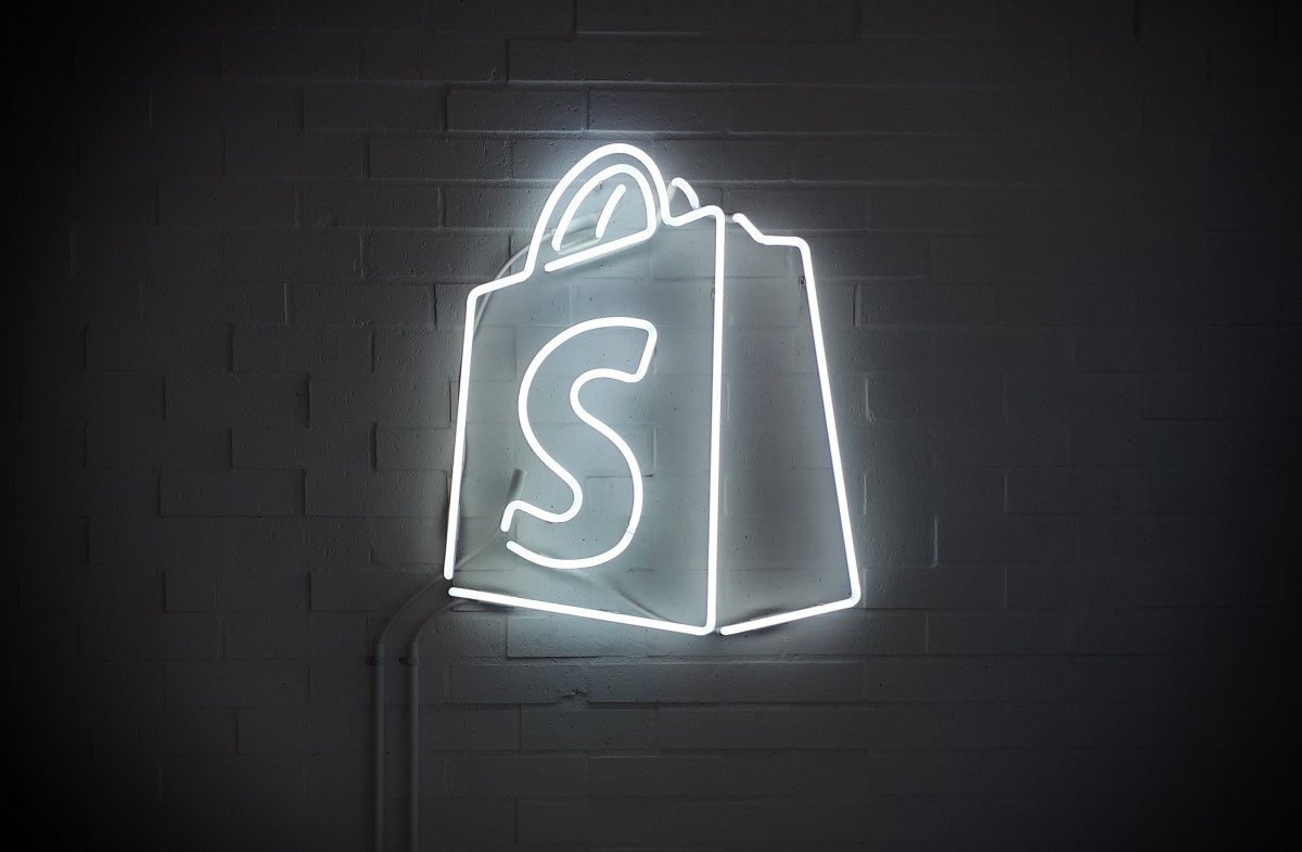 Apply for a Shopify Internship to Learn More About